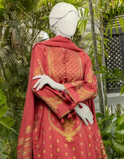 MAROON JACQUARD WOVEN UNSTITCHED 3PC | JLAWN-S-24-156
