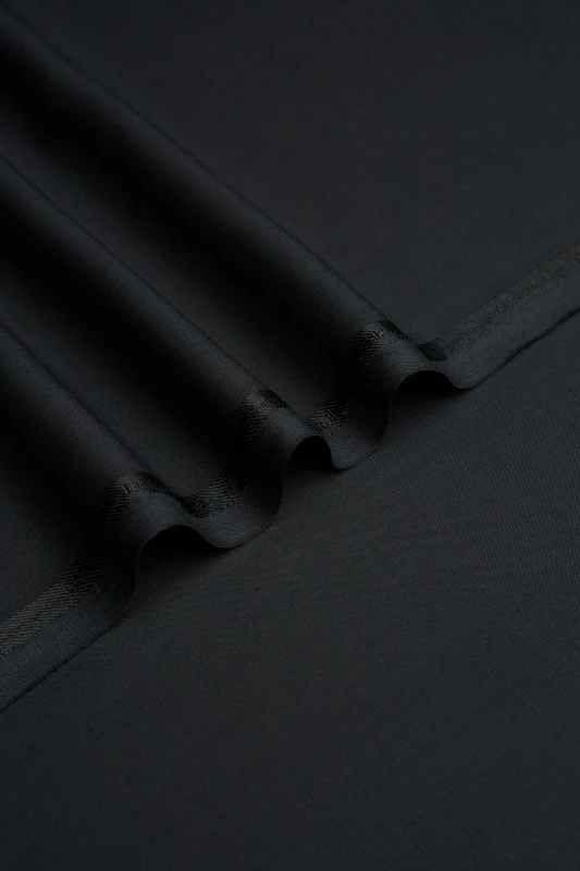 UNSTITCHED-CASTOR UN-SS24-01