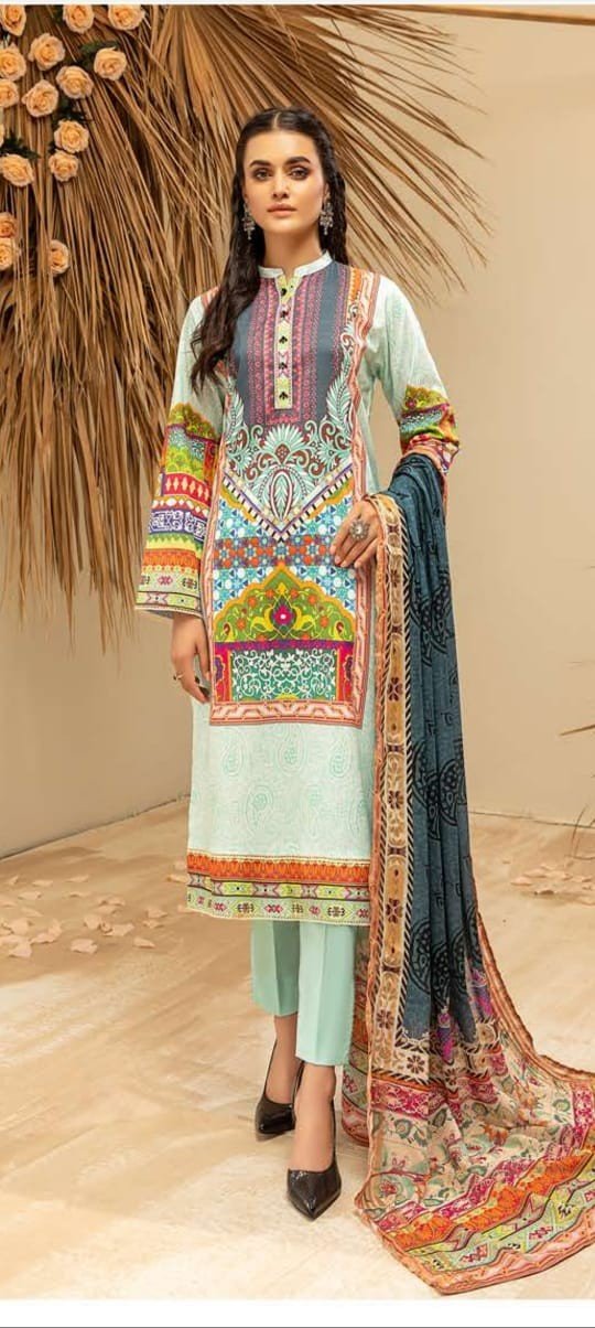 The king of quality ladies Lsm lakhany suit