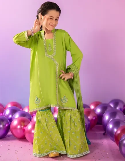 GREEN LAWN SILK EMBROIDERED 3PC STITCHEDJGK-S-JGP-25-1583 FB/BLOCK-04