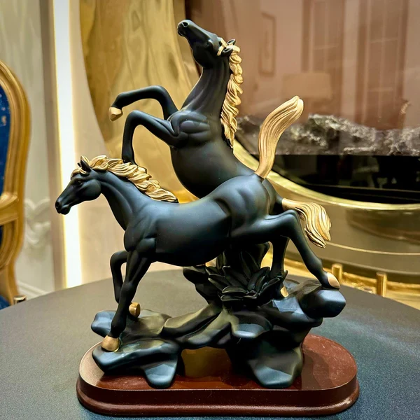 Premium Black Ceramic Horse Sculpture – Elegant Decor for Home & Office