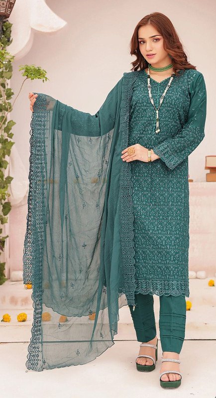 Summer Collection 2025