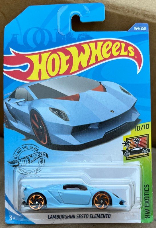 HOT WHEELS LAMBORGHINI SESTO ELEMENTO (2022 DIE CAST CAR VEHICLE)