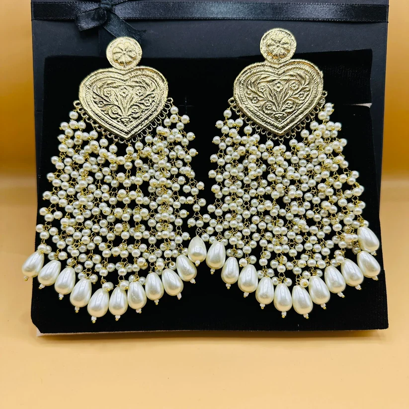Long Pearl Golden Stylish Ear Rings for Girls