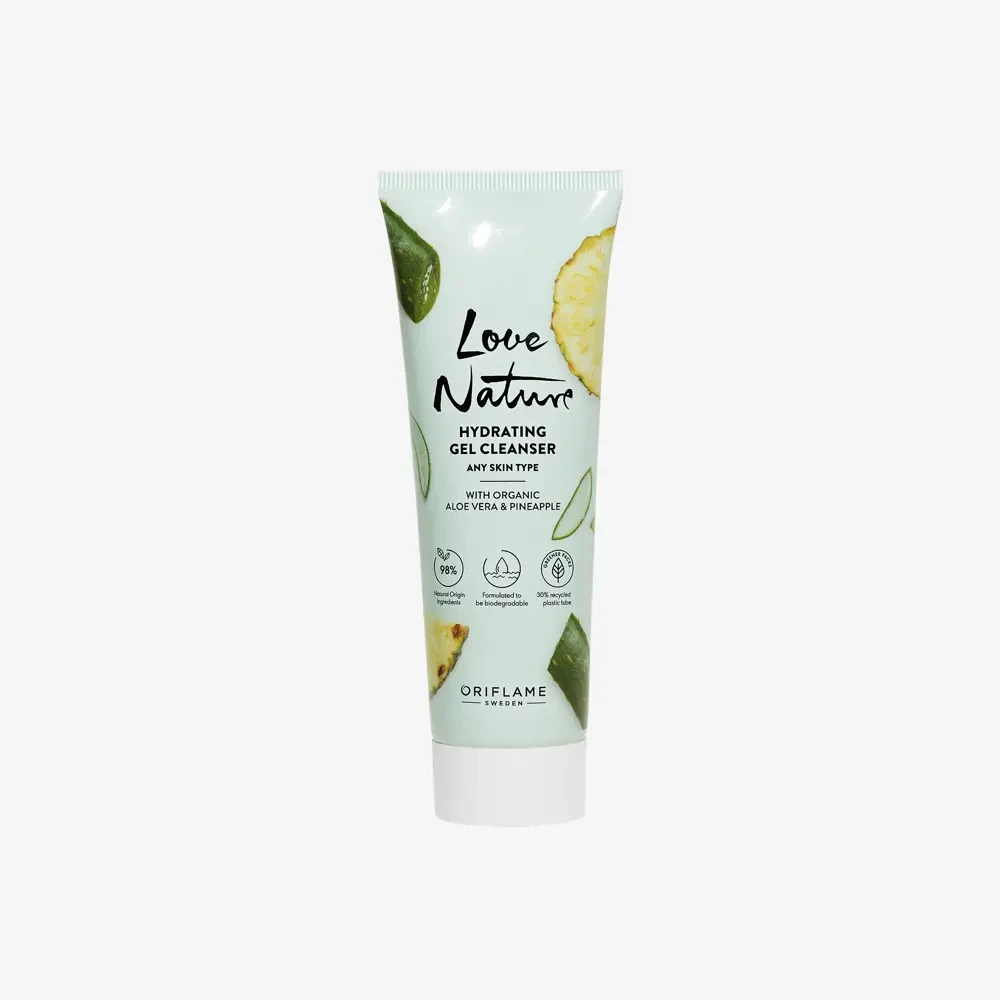 Hydrating Gel Cleanser with Organic Aloe Vera & Pineapple