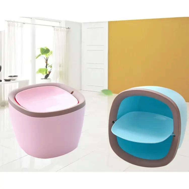 1pc Household Small Mini Trash Can with Shake Type Cover Table Trash Can Fashion and Creative Office Desk OK 0193